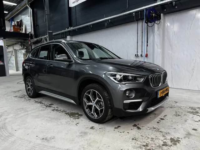 BMW X1 XDrive20i Executive *Export only* 2018 Benzine