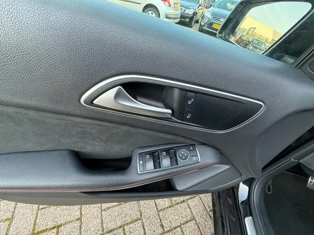 Mercedes-Benz A-Klasse 180 Ambition 2017 Benzine 9