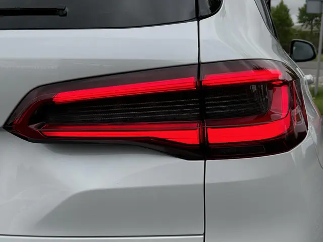 BMW X5 xDrive40i High Executive 7p. 2019 Benzine 47