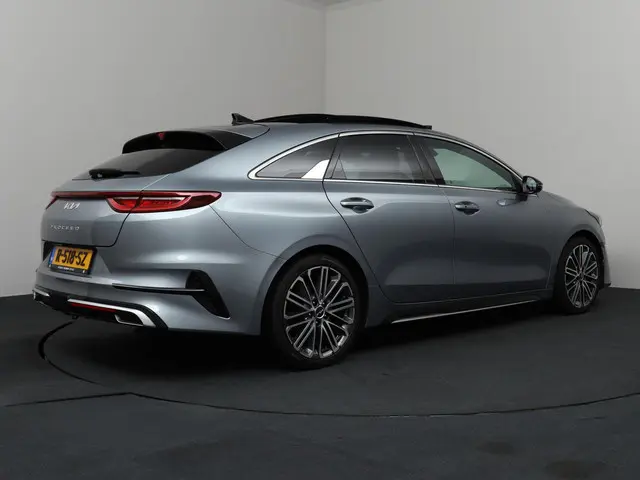 Kia ProCeed 2
