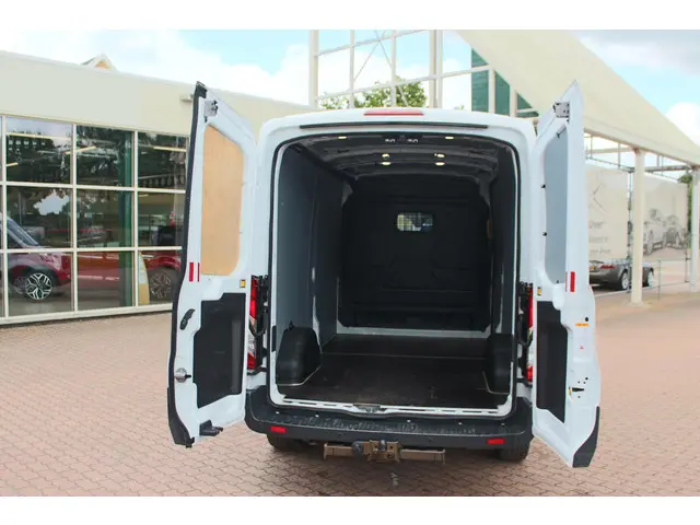 Ford Transit 350 2.0 TDCI L3H2 Trend 2019 Diesel 12
