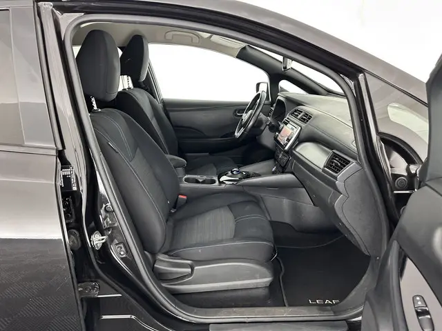 Nissan Leaf 2.ZERO EDITION 40 kWh 2018 Elektrisch 11