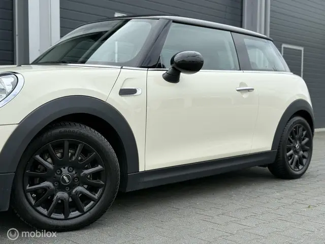 MINI Cooper Mini 1.5 Chili 2014 Benzine 4
