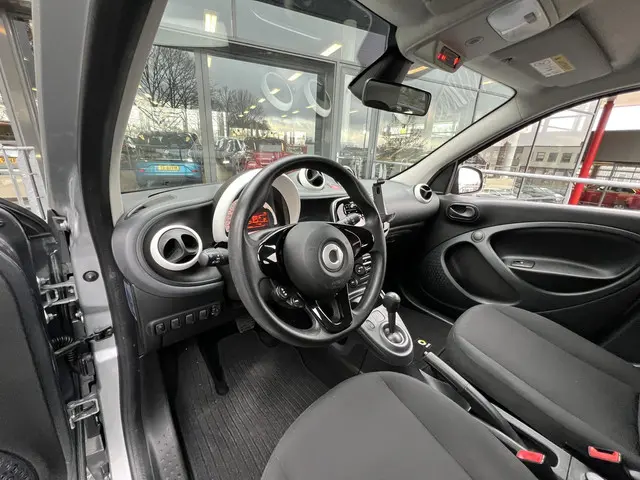 Smart Forfour 1.0 Pure 2017 Benzine 21