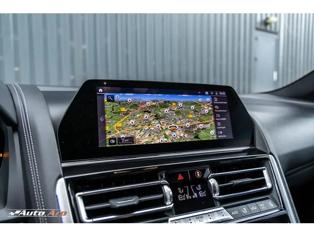 BMW 8 Serie M850i xDrive High Executive 2019 Benzine 20