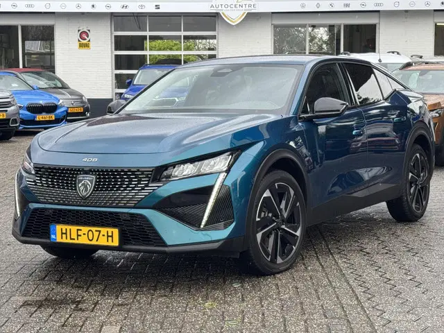 Peugeot 408 3