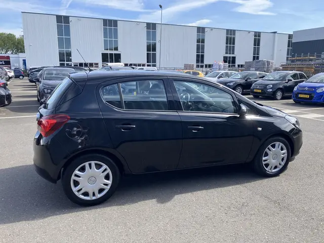 Opel Corsa 1.0 Turbo Edition 2017 Benzine 8