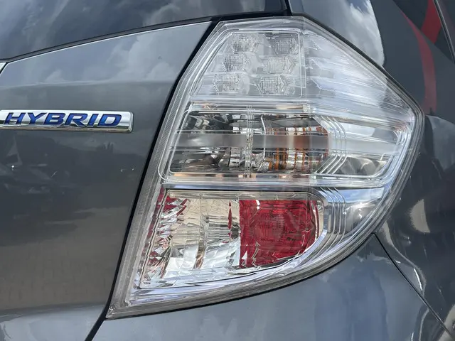 Honda Jazz 1.4 Hybrid Elegance 2015 Hybride Benzine 8
