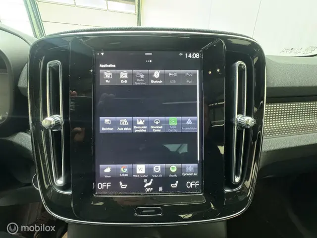 Volvo XC40 1.5 T4 Recharge R-Design 2022 Hybride Benzine 9
