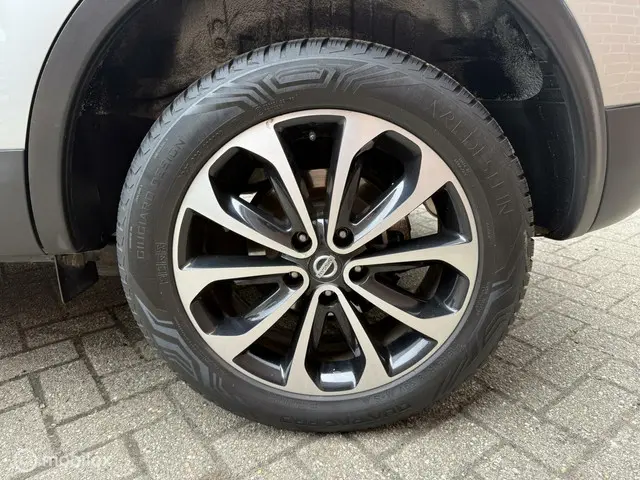 Nissan QASHQAI 1.6 Connect Edition Automaat 2012 Benzine 7