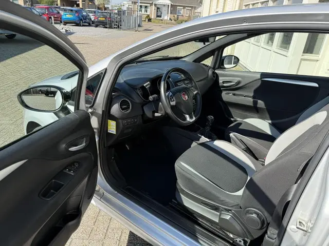 Fiat Punto Evo 1.2 Pop|Airco|Goed onderhouden| 2013 Benzine 11