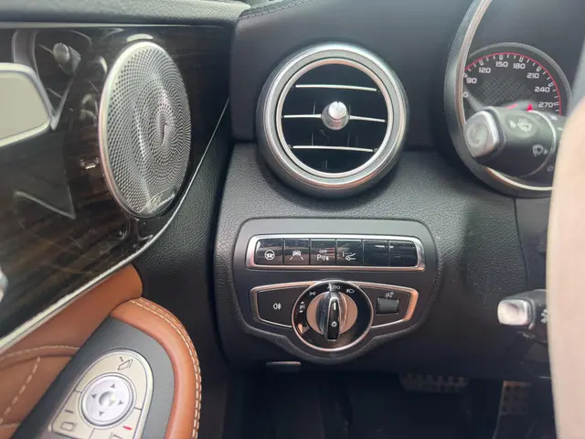 Mercedes-Benz C-Klasse AMG 63 S Edition 1 2015 Benzine 16