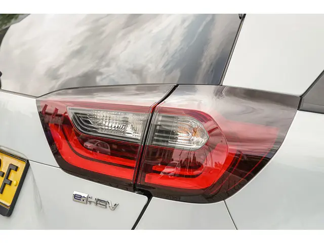Honda Jazz 1.5i e:HEV ADVANCE 2024 Hybride Benzine 38