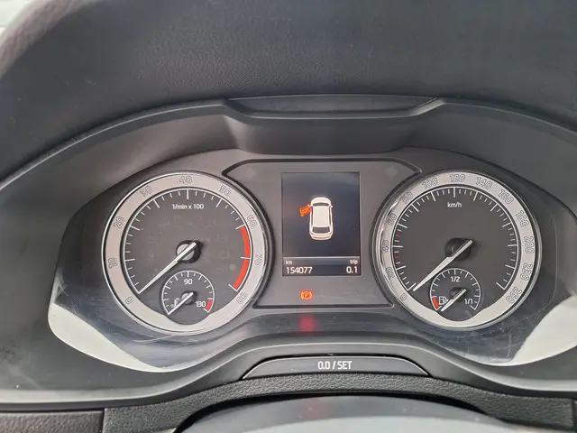 Škoda Karoq 1.0 TSI 2018 Benzine 29