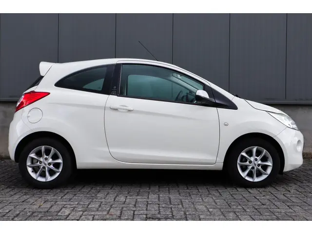 Ford Ka Ford Ka 1.2 Champions Edition 2012 Benzine 7