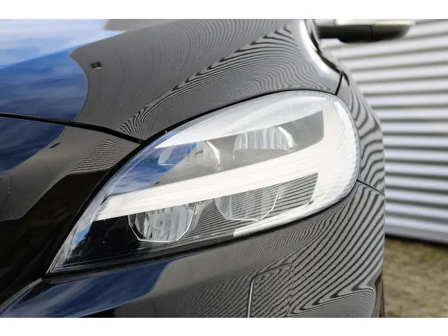 Volvo V40 T3 Automaat Polar+ Sport R-Design 2019 Benzine 5