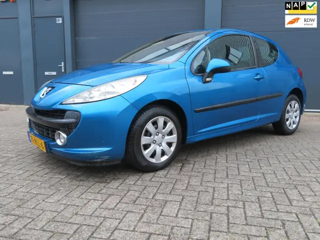 Peugeot 207 1.4 VTi Look 174167 km nap 2009 Benzine
