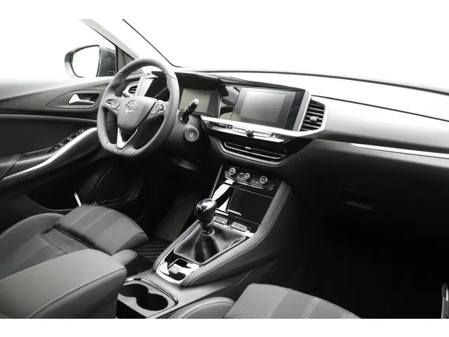 Opel Grandland 1.2 Turbo GS 2024 Benzine 10