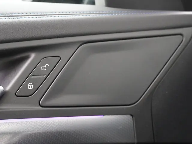 BMW iX1 eDrive20 67 kWh 2024 Elektrisch 16