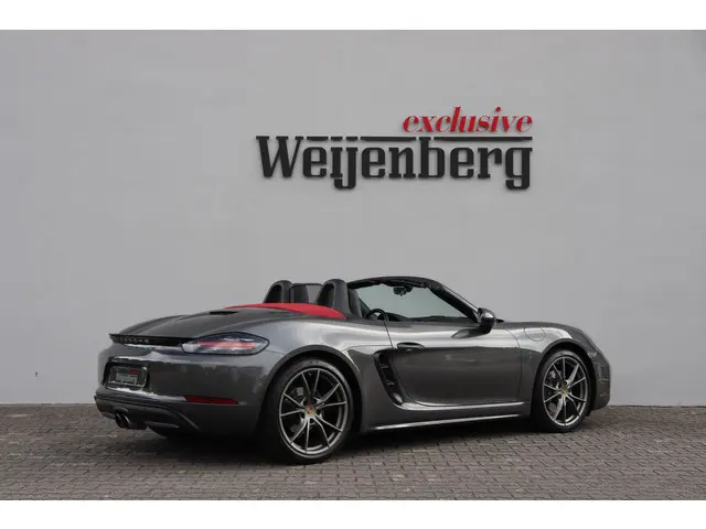 Porsche 718 Boxster 2.0 2017 Benzine 2