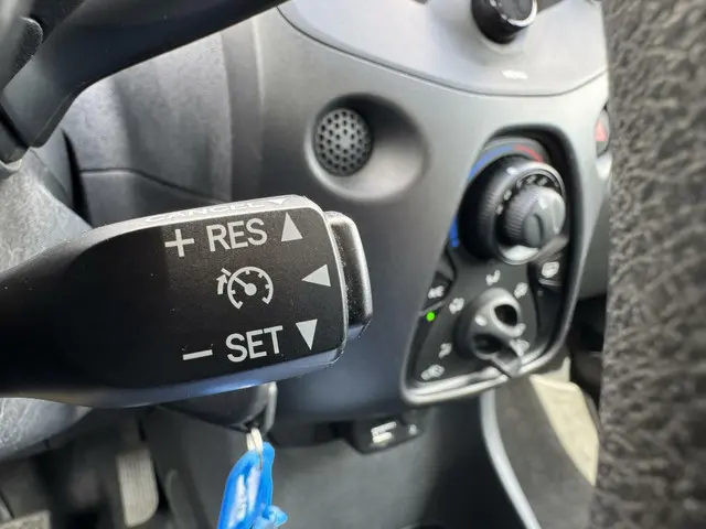 Toyota Aygo 1.0 VVT-i x-fun|Airco|NL-Auto 2022 Benzine 28
