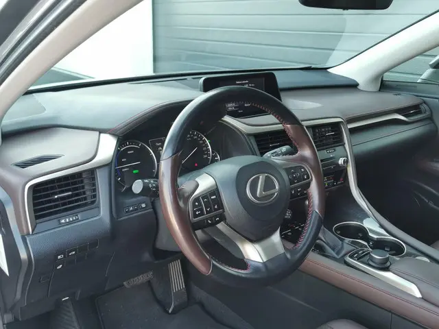 Lexus RX 450h 4WD IN NIEUW STAAT 2015 Hybride Benzine 14