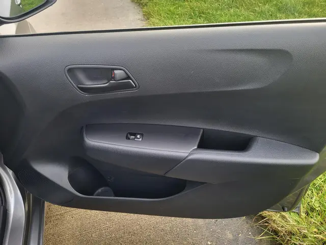 Kia Picanto 2023 27.615km 5drs 2023 Benzine 15