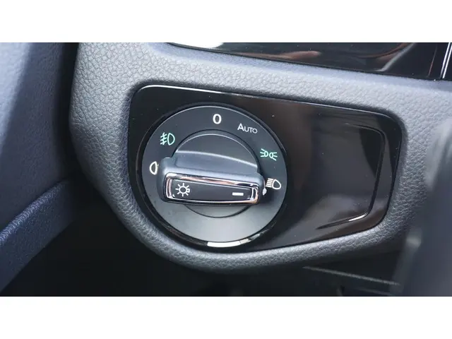 Volkswagen Golf 1.4 TSI 122pk 2x R-line 2014 Benzine 24