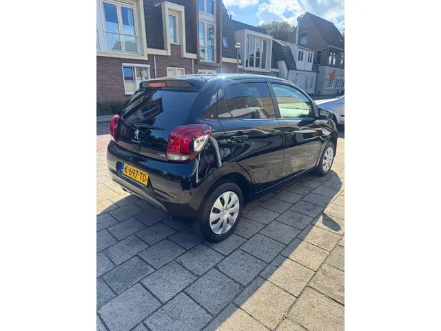 Peugeot 108 1.0 e-VTi Active 2021 Benzine 4