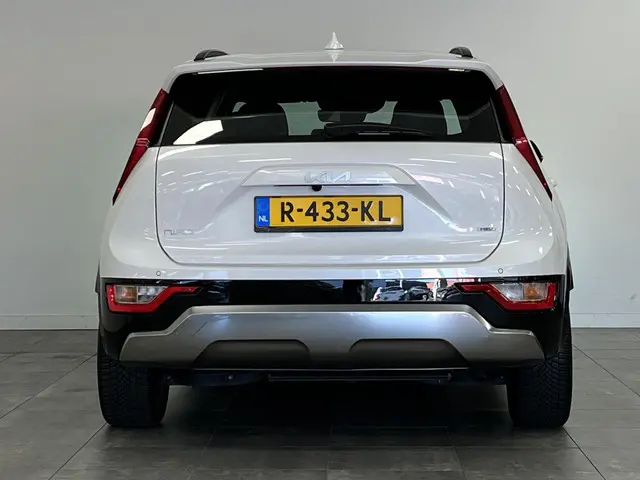 Kia Niro 1.6 GDi Hybrid DynamicLine 2022 Hybride Benzine 7