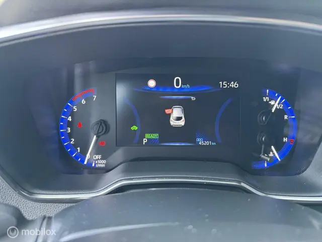 Toyota Corolla 1.8 Hybrid Active 2023 Hybride Benzine 26