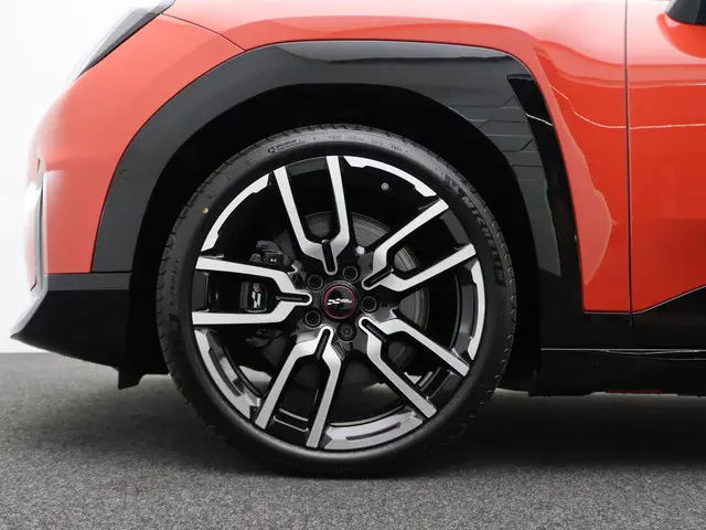 MINI Aceman John Cooper Works 2025 Elektrisch 6