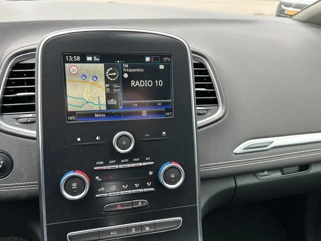 Renault Grand Scénic 1.3 TCe Intens 2019 Benzine 19