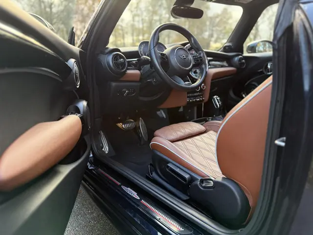 MINI Cooper Mini 1.5 John Cooper Works 2021 Benzine 9