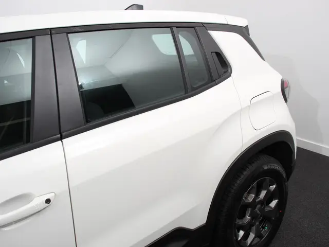 Jeep Avenger Longitude 54 kWh 2023 Elektrisch 24