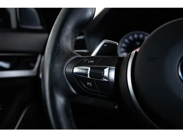 BMW 5 Serie Touring M550xd 2016 Diesel 39