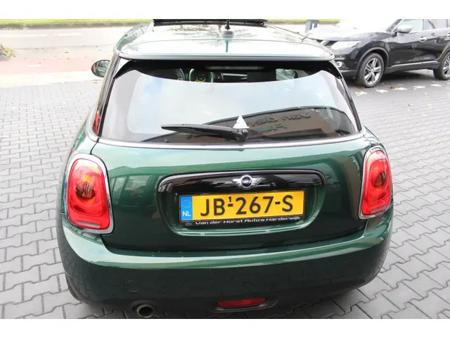 MINI Cooper Mini 1.5 Business 2016 Benzine 7