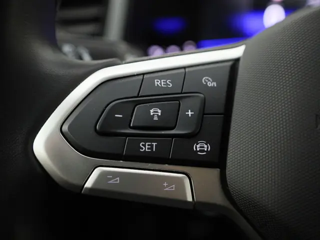 Volkswagen T-Roc 1.0TSI/110PK Life 2023 Benzine 8