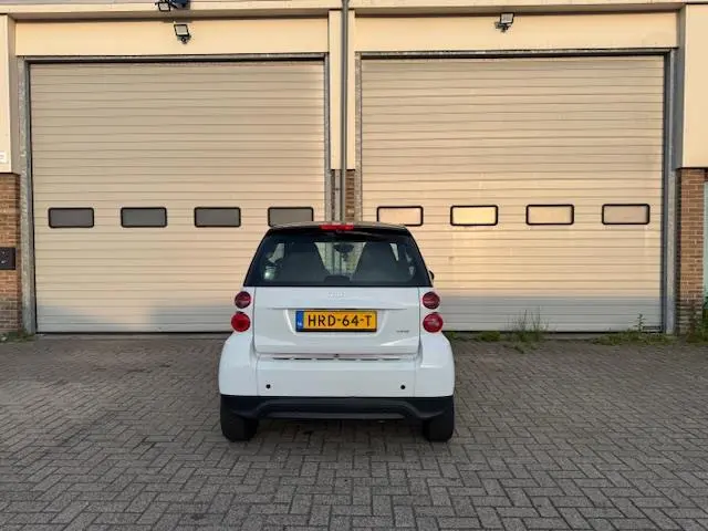 Smart Fortwo coupé 1.0 mhd Pulse 2012 Benzine 5