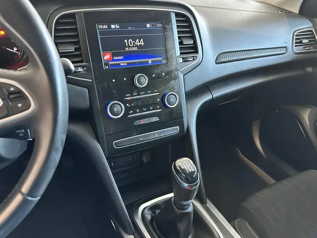 Renault Mégane Estate 1.3 TCe Limited 2019 Benzine 10