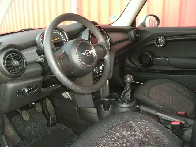MINI One 3