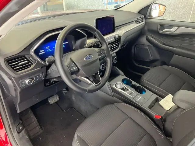 Ford Kuga 2.5 PHEV Titanium 2022 Hybride Benzine 6