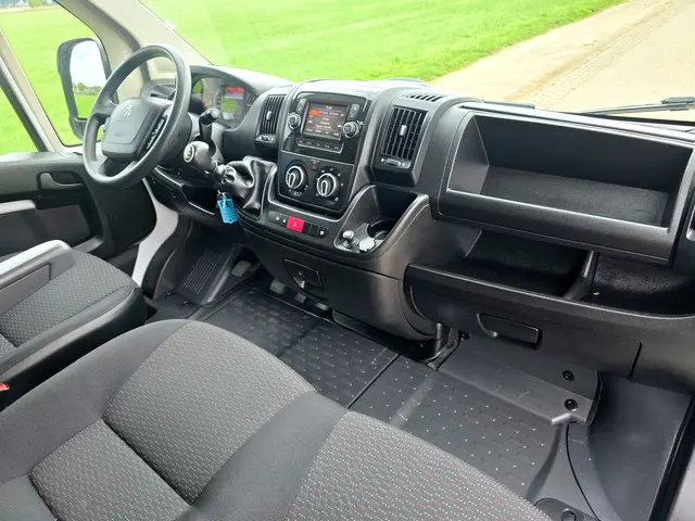 Peugeot Boxer 435 2.2 BlueHDi L4 H3 2021 Diesel 15