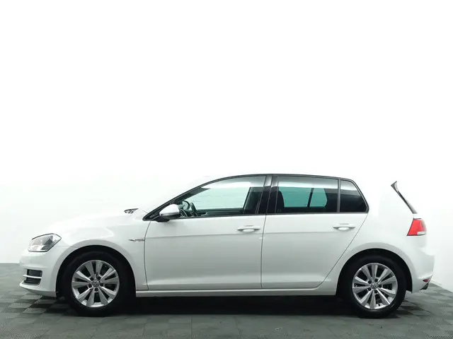 Volkswagen Golf 1.0 TSI Comfortline+ 2016 Benzine 29