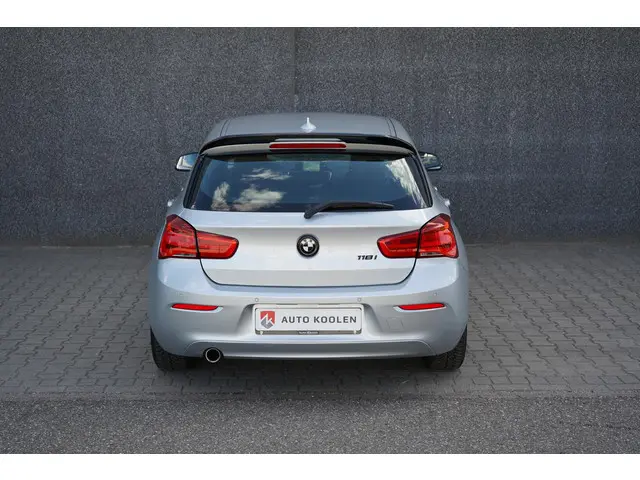 BMW 1 Serie 118i Centennial High Executive 2016 Benzine 6