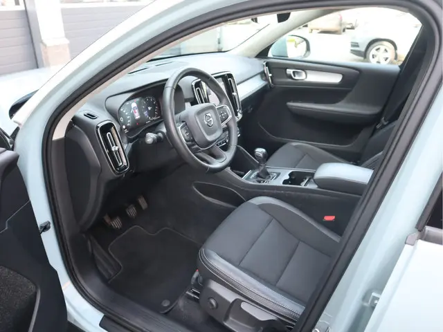 Volvo XC40 1.5 T3 Momentum 2019 Benzine 40