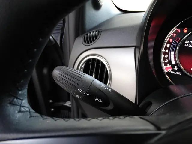 Fiat 500 1.0 Hybrid Sport 2021 Benzine 19