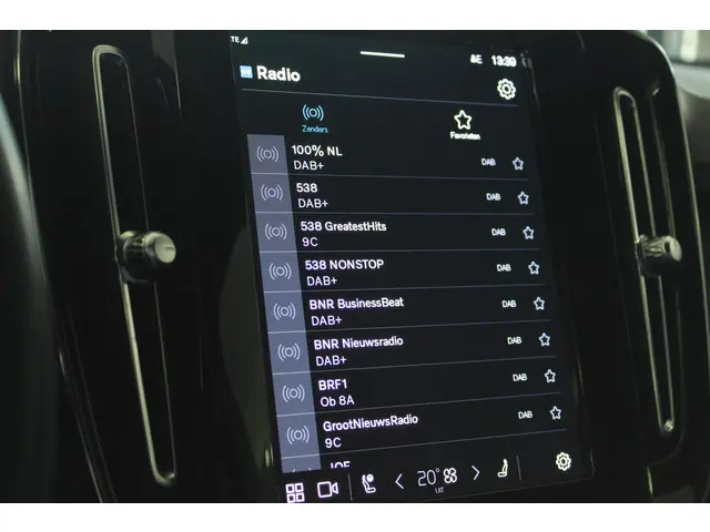 Volvo XC40 Recharge Plus 70 kWh 2022 Elektrisch 34