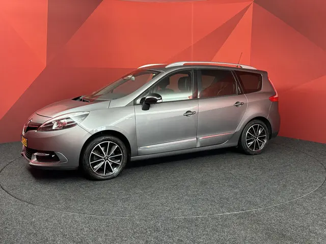 Renault Grand Scénic 1.5 dCi Bose 7p. 2014 Diesel 19