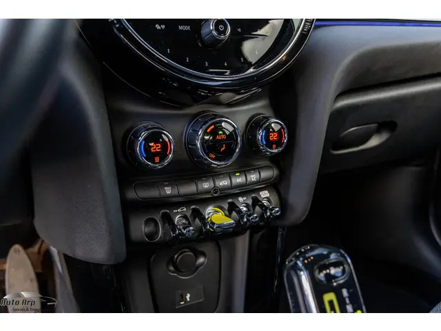 MINI Electric Mini MINI Electric 33 kWh 2022 Elektrisch 27